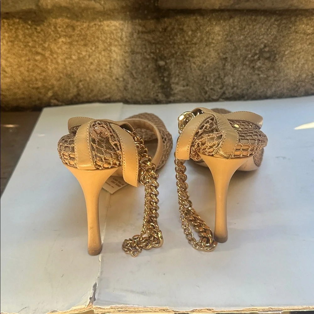 Bottega Veneta Mesh Chain Details Pumps - Picture 8 of 10